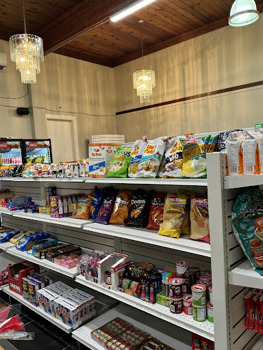 Photo of Daily Fresh Super Market - 1627 Quadra St, Victoria, BC V8W 2L5